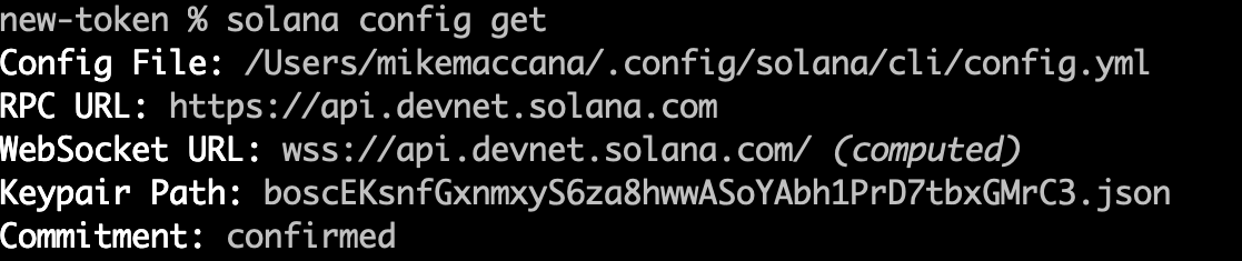 `solana config get` devnet ve mint yetki hesabımızı gösteriyor